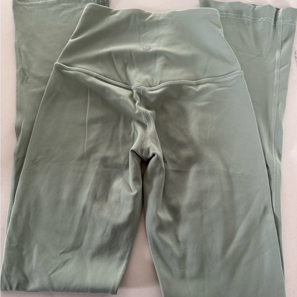 lululemon athletica Women's Green Leggings Flare Size 2